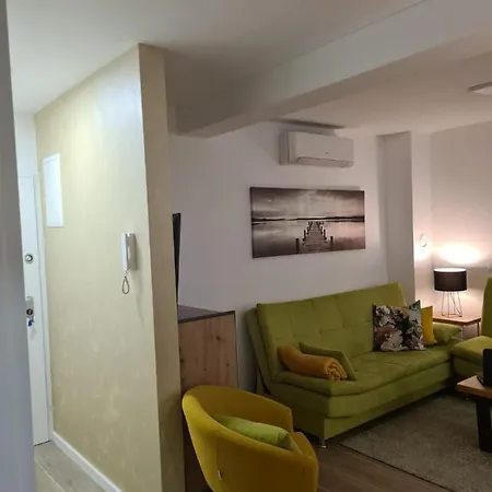 Maris Apartman Nin